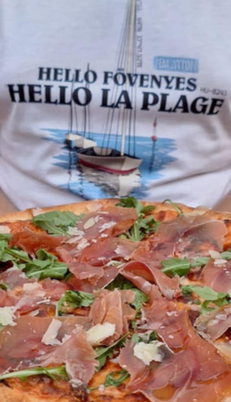 La Plage Photos 2
